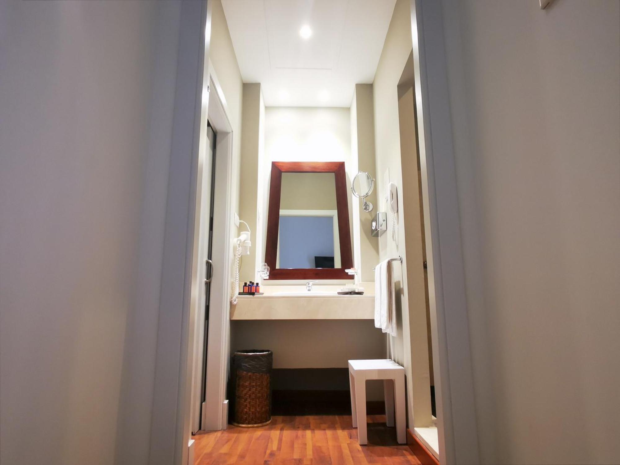 Deluxe Double Room with View